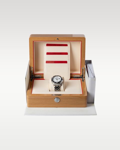 Omega Seamaster Diver 300m 210.30.42.20.04.001